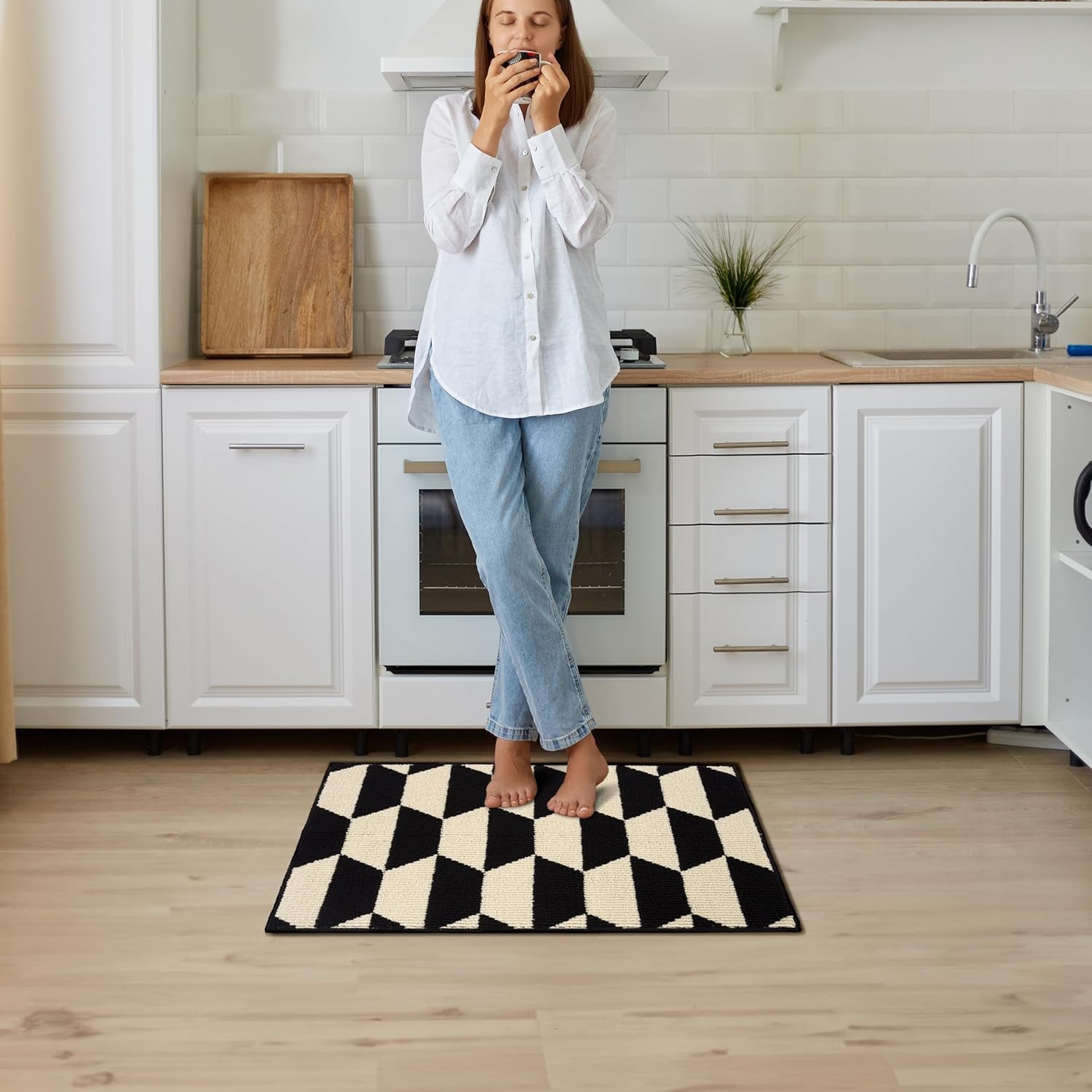 image:imageGRANNY SAYS Kitchen Mats for Floor Kitchen Rugs Non Slip Washable Runner Rugs for Kitchen Floor 47 x 177 Stain Resistant Comfort Standing Mat Made of 100 Polypropylene BlackBlackdiamond