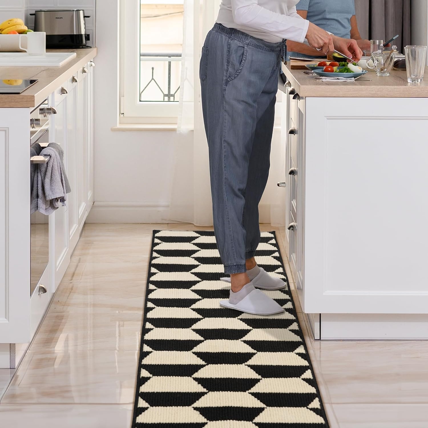 image:imageGRANNY SAYS Kitchen Mats for Floor Kitchen Rugs Non Slip Washable Runner Rugs for Kitchen Floor 47 x 177 Stain Resistant Comfort Standing Mat Made of 100 Polypropylene BlackBlackdiamond