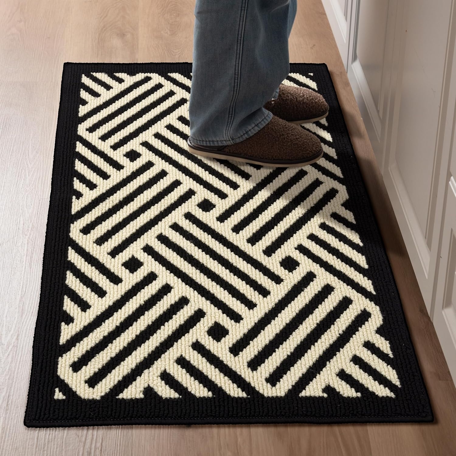 image:imageGRANNY SAYS Kitchen Mats for Floor Kitchen Rugs Non Slip Washable Runner Rugs for Kitchen Floor 47 x 177 Stain Resistant Comfort Standing Mat Made of 100 Polypropylene BlackBlackwave