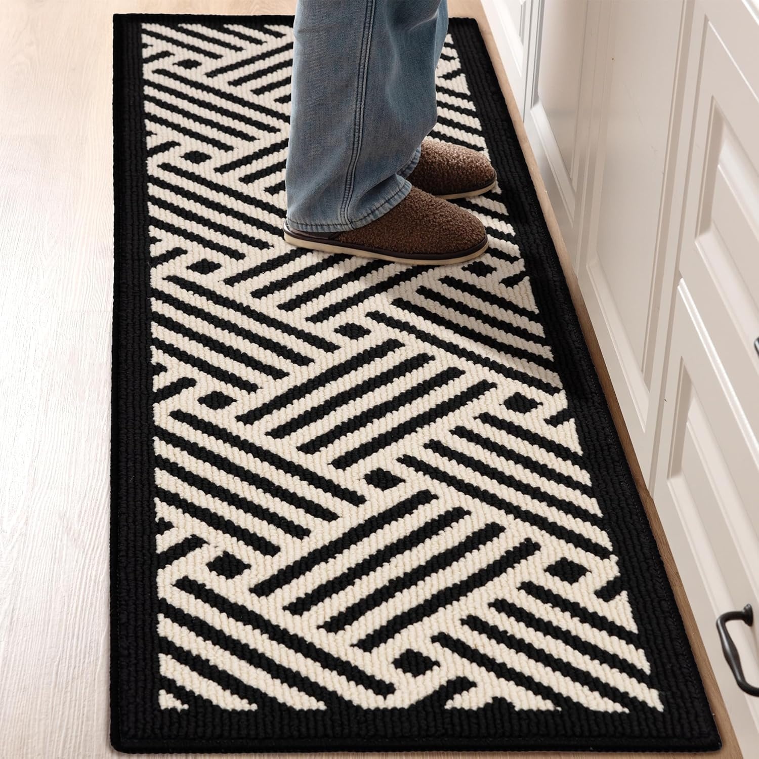 image:imageGRANNY SAYS Kitchen Mats for Floor Kitchen Rugs Non Slip Washable Runner Rugs for Kitchen Floor 47 x 177 Stain Resistant Comfort Standing Mat Made of 100 Polypropylene BlackBlackwave