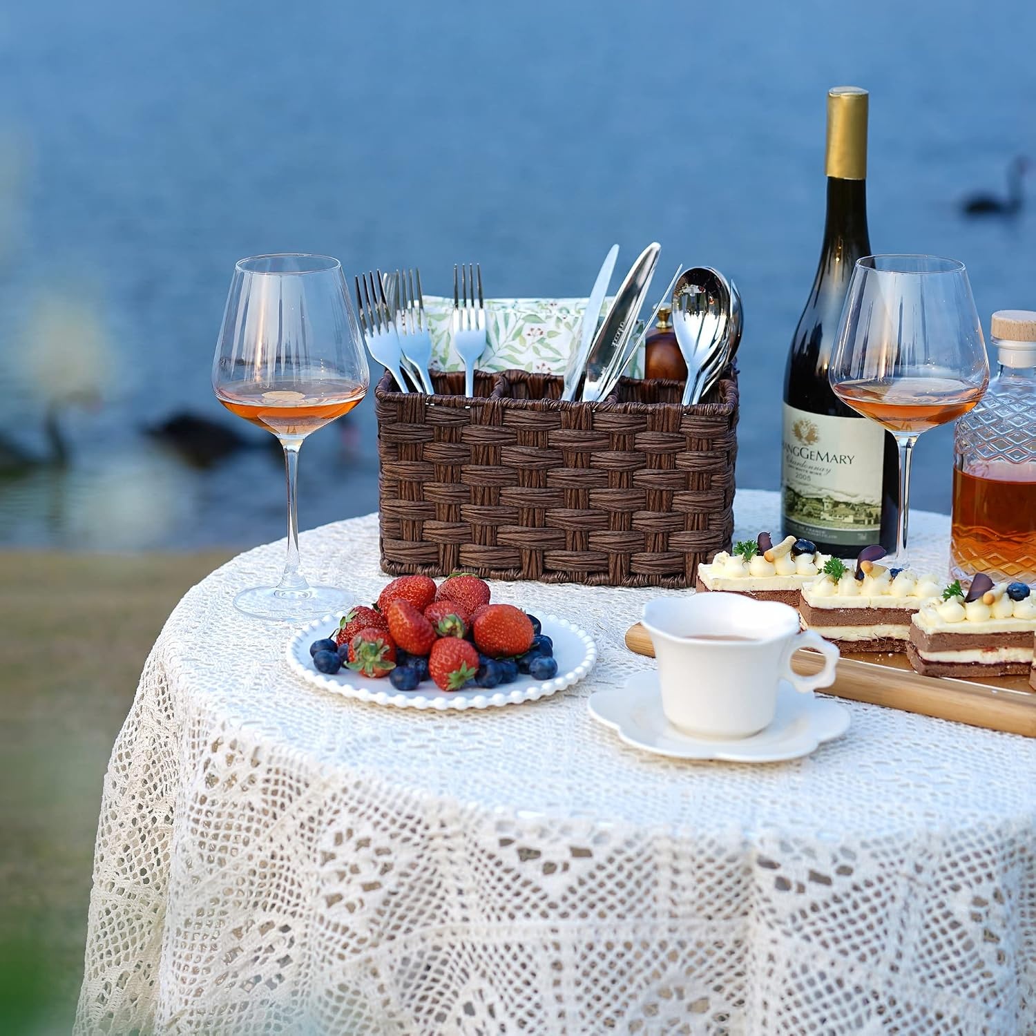 image:imageGRANNY SAYS Wicker Utensil Caddy Picnic Basket with Handle Organizer for Kitchen Table or Cabinet Silverware Holder for PartiesBrown