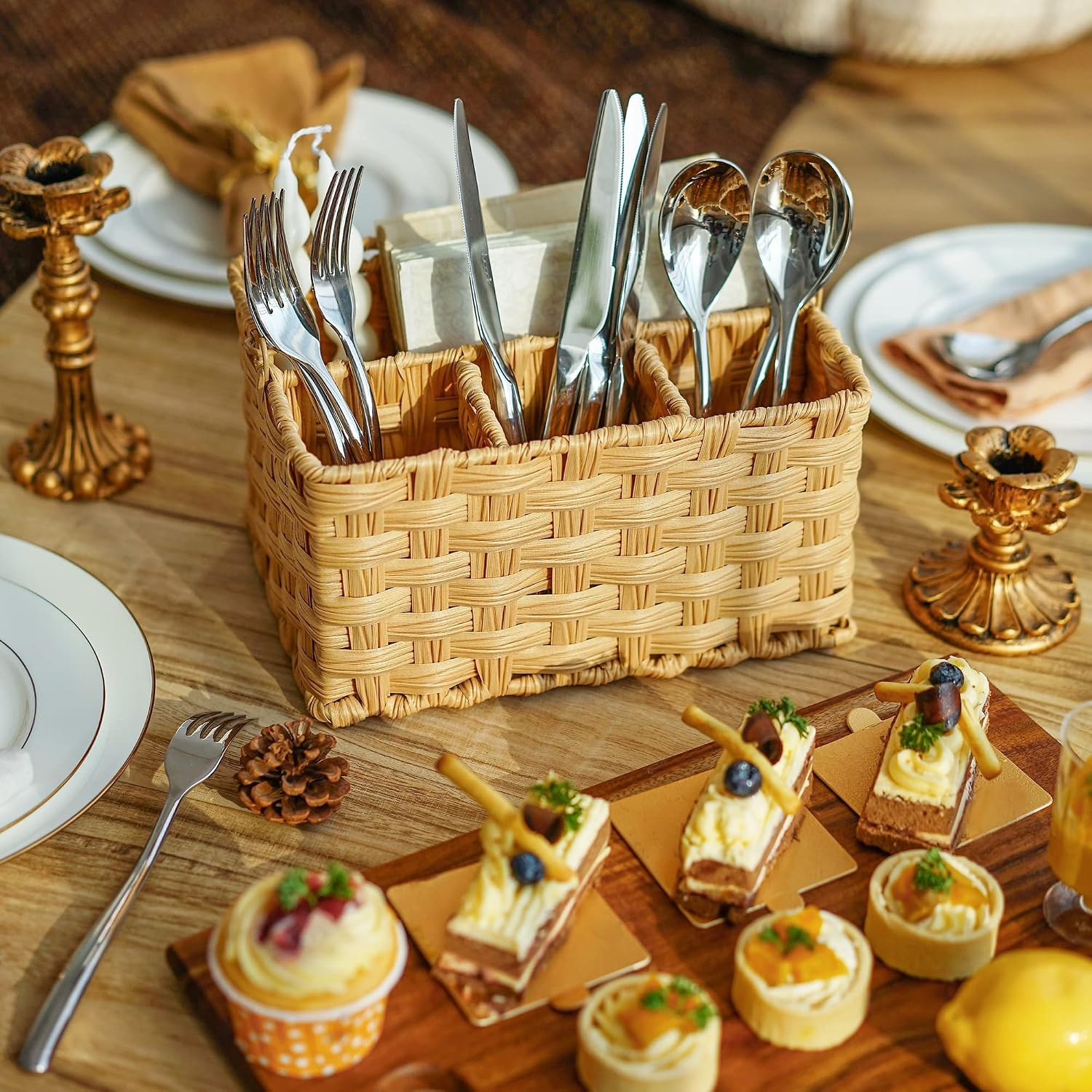 image:imageGRANNY SAYS Wicker Utensil Caddy Picnic Basket with Handle Organizer for Kitchen Table or Cabinet Silverware Holder for PartiesNature